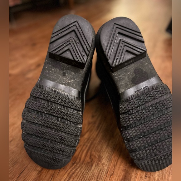 Burberry Winter Boots Sz 6 ✨Like New Condition✨ - Picture 9 of 9